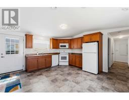 63 Douglas Avenue, Berwick, NS B0P1E0 Photo 8