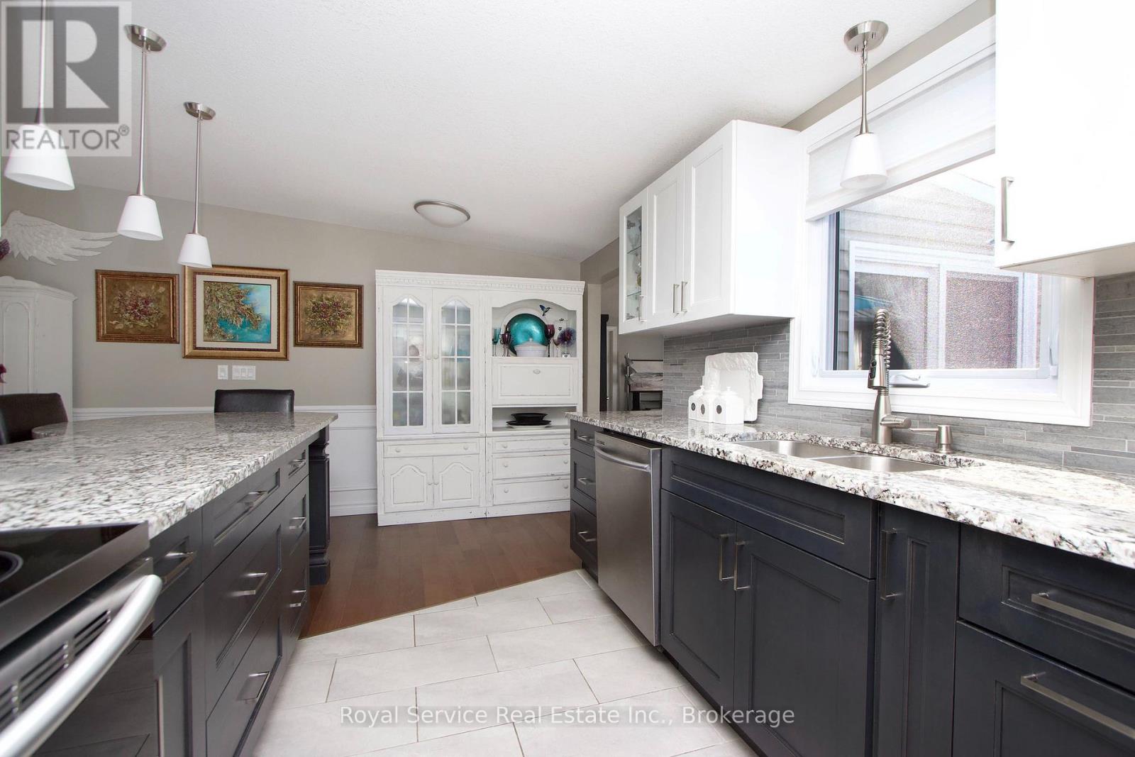 27 CORNERBROOK COURT - Image 16