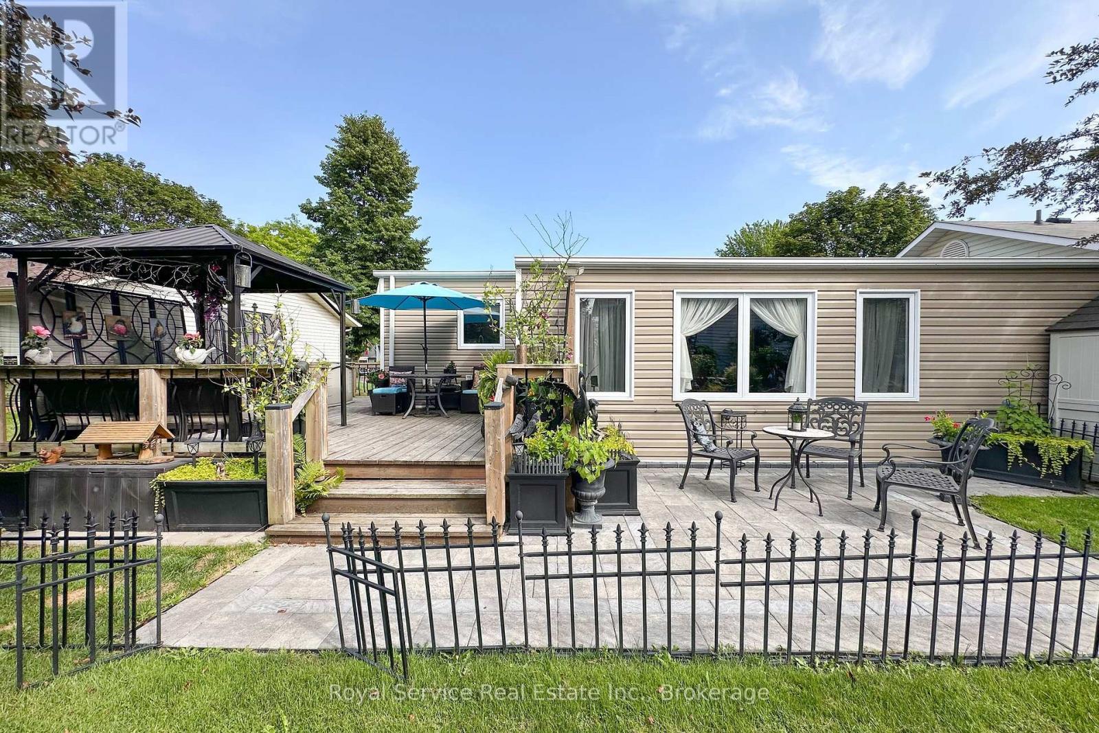 27 CORNERBROOK COURT - Image 32