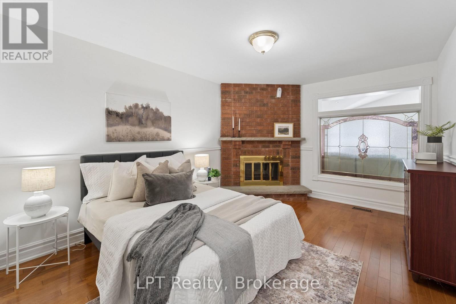 1 MAYFIELD CRESCENT - Image 22