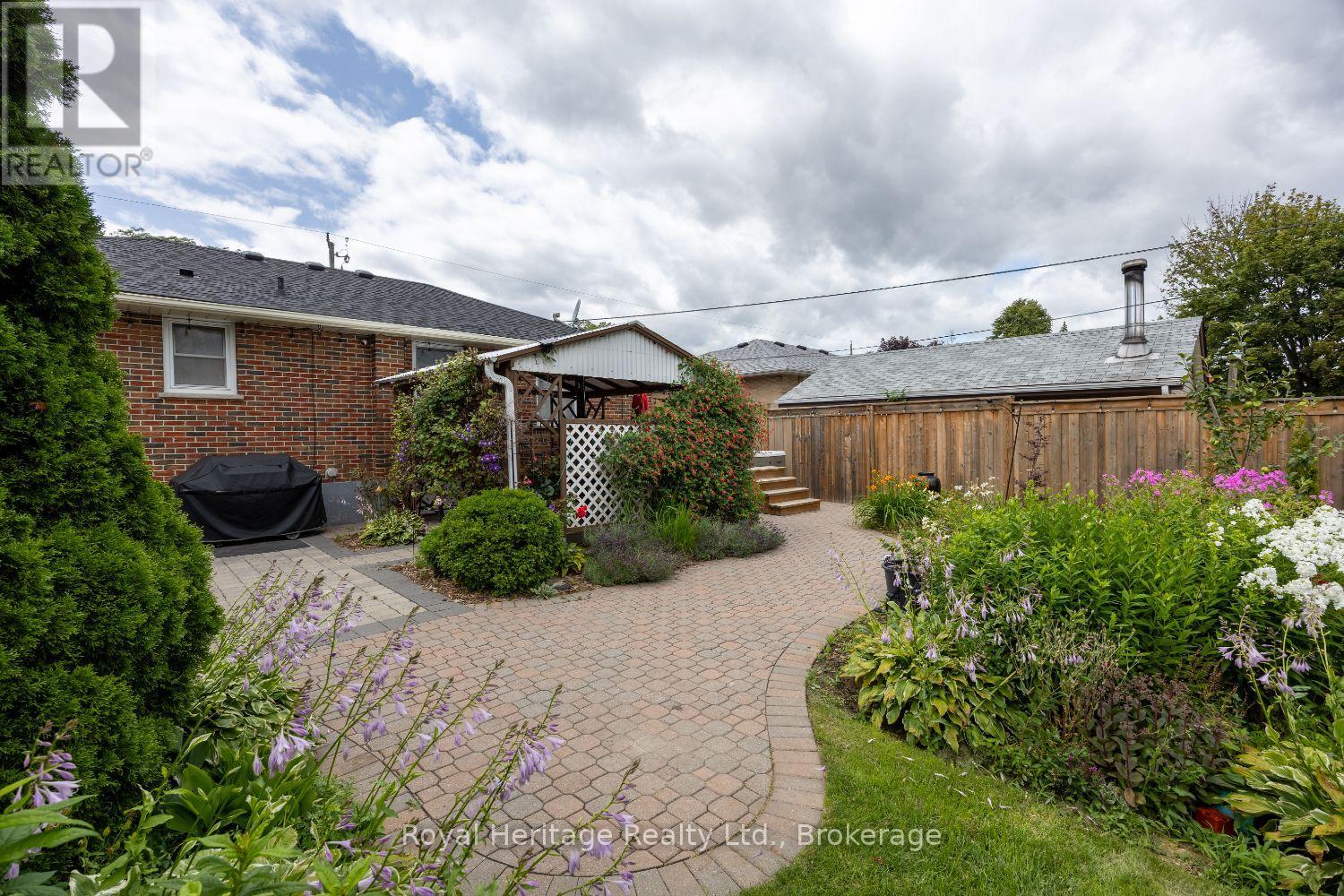 461 GIBBONS STREET - 25