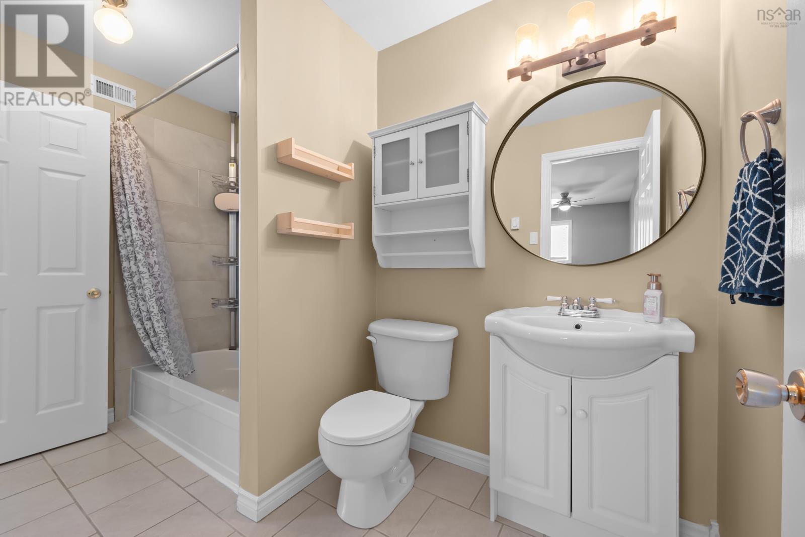 Property 23 of 39 of 46 Silver Maple Drive