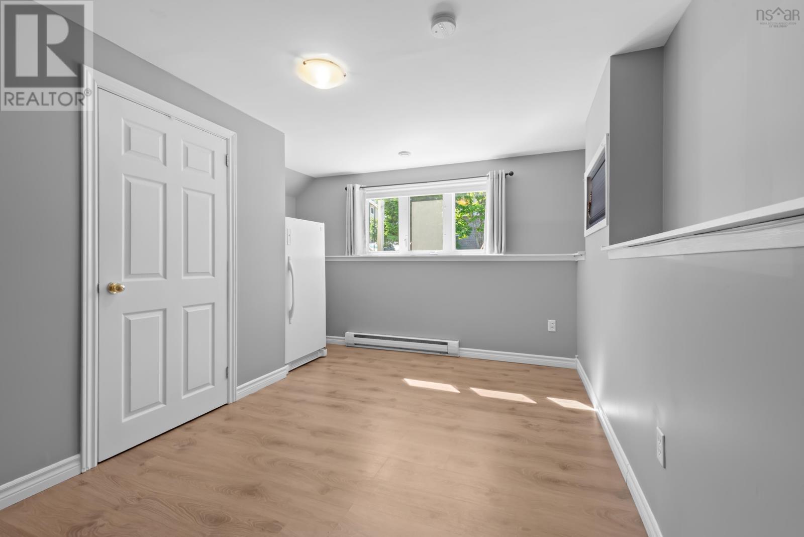 Property 27 of 39 of 46 Silver Maple Drive