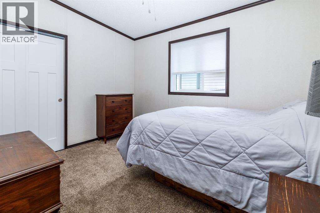 4705 45 Avenue - 21