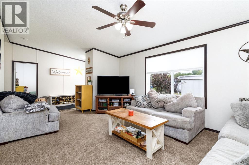 4705 45 Avenue - 6