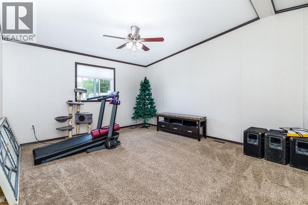 4705 45 Avenue - 27