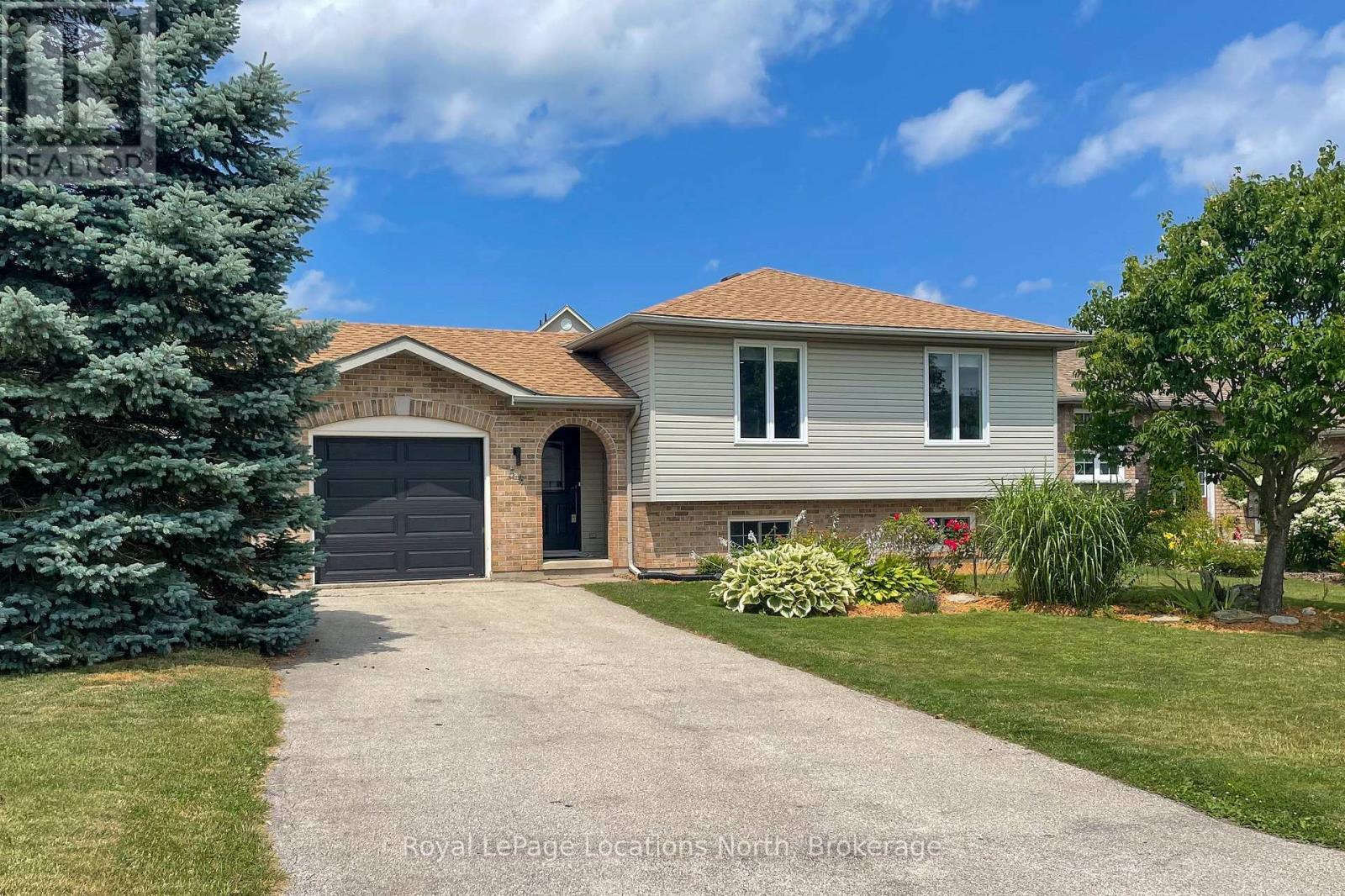 54 ALBERY COURT - 1