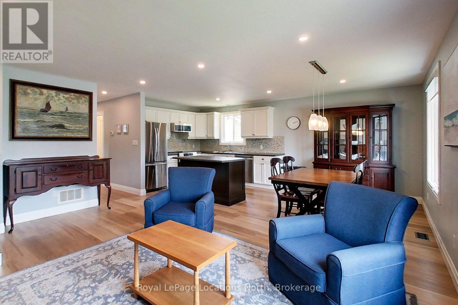 54 ALBERY COURT - 15
