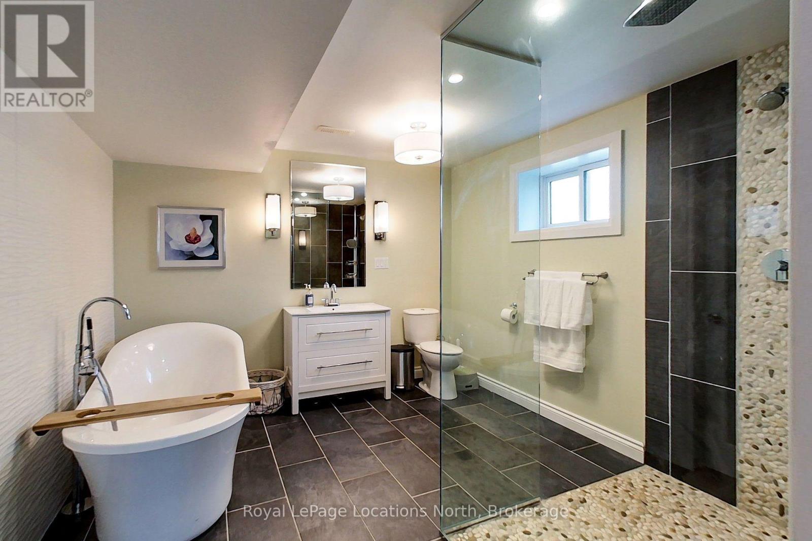 54 ALBERY COURT - 30