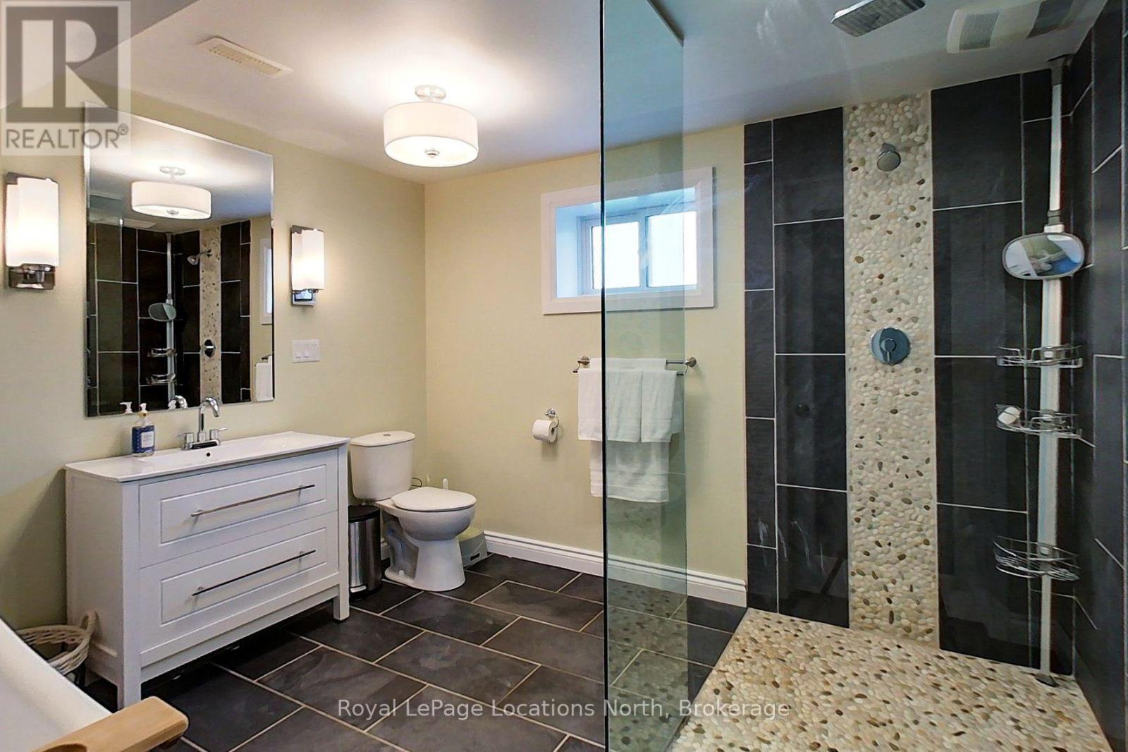 54 ALBERY COURT - 31