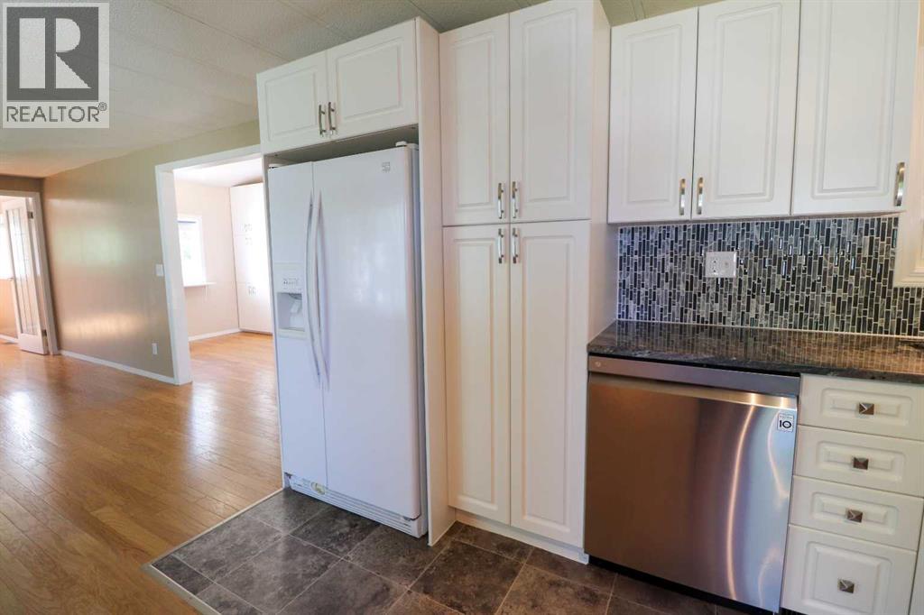 33, 2300 13 Street N - 7