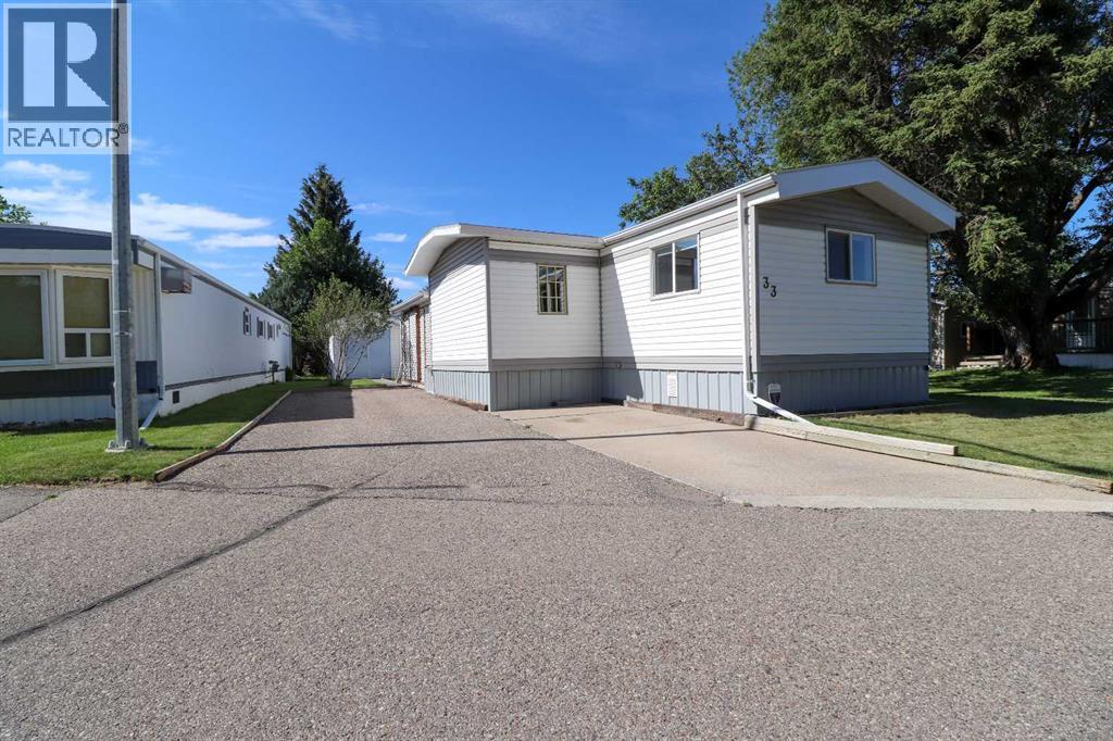 33, 2300 13 Street N - 2