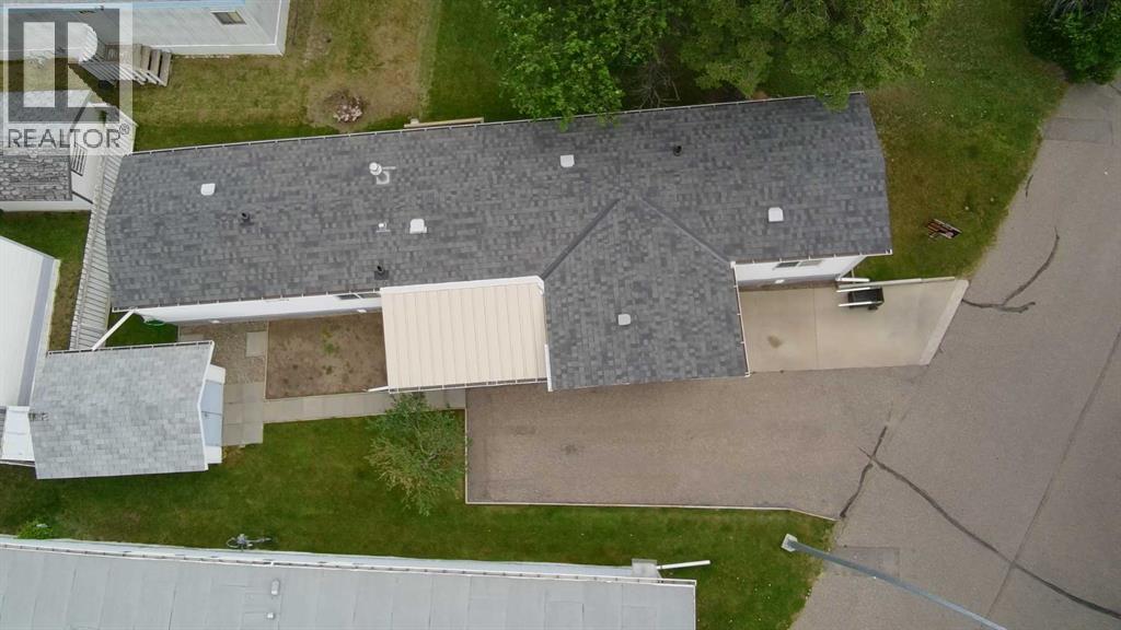 33, 2300 13 Street N - 46