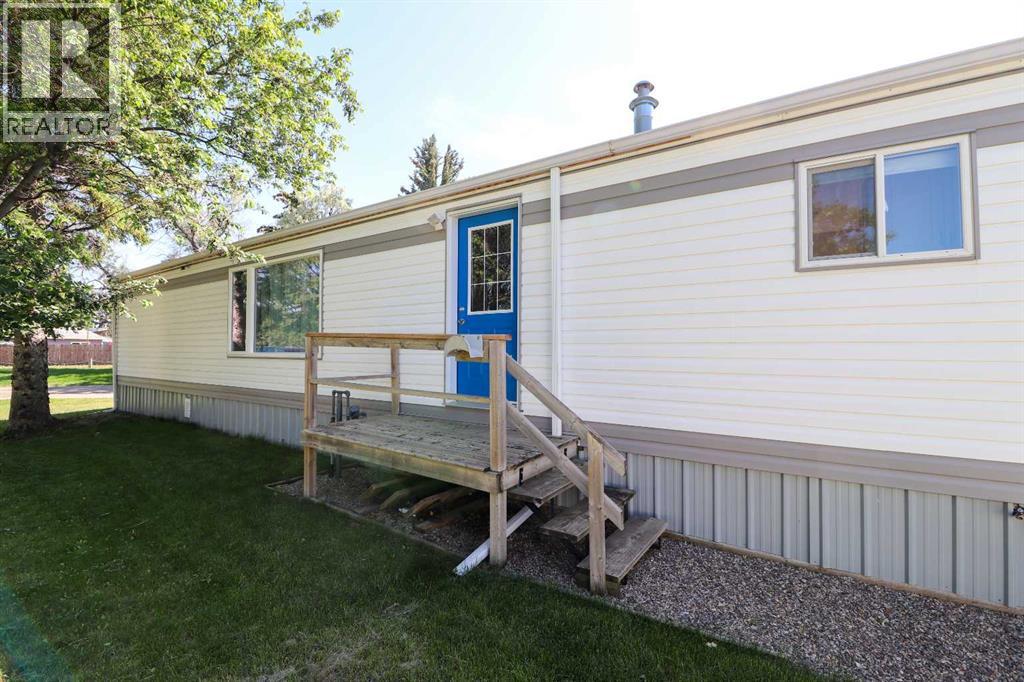 33, 2300 13 Street N - 40