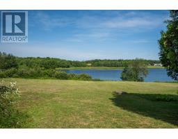2357 Highway 203 East Kemptville, East Kemptville, NS B5A5P5 Photo 41