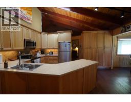 4806 Andreen Road, Windermere, BC V0B2L1 Photo 17