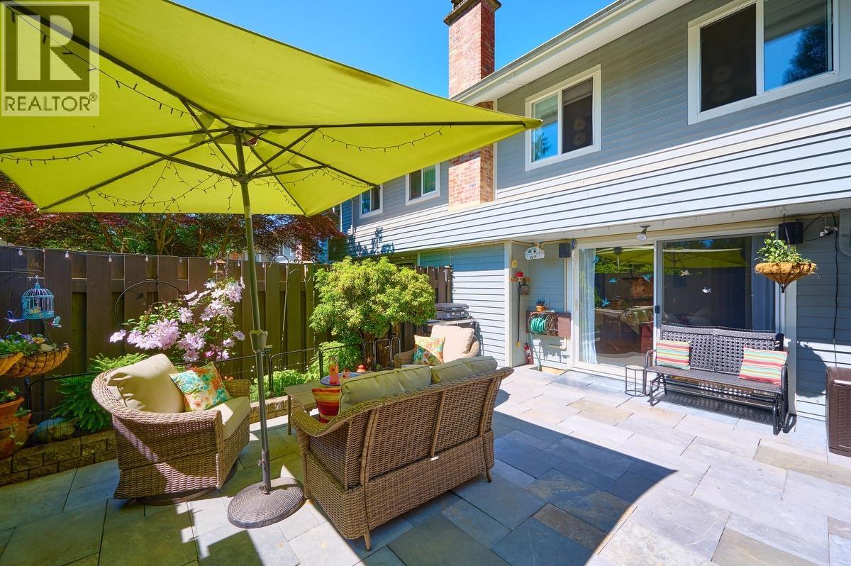 4627 HOSKINS ROAD, North Vancouver