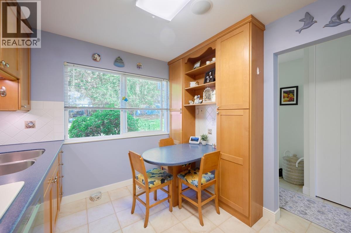 4627 HOSKINS ROAD, North Vancouver
