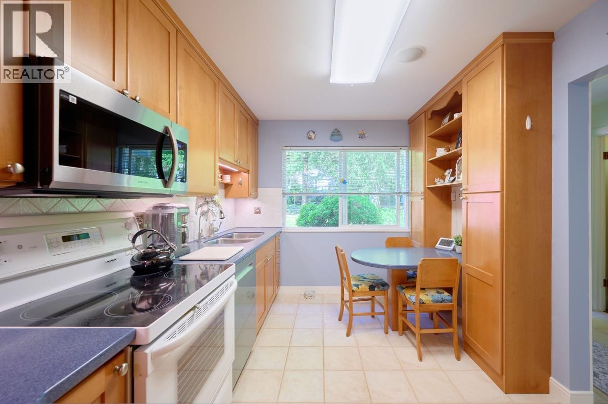 4627 HOSKINS ROAD, North Vancouver