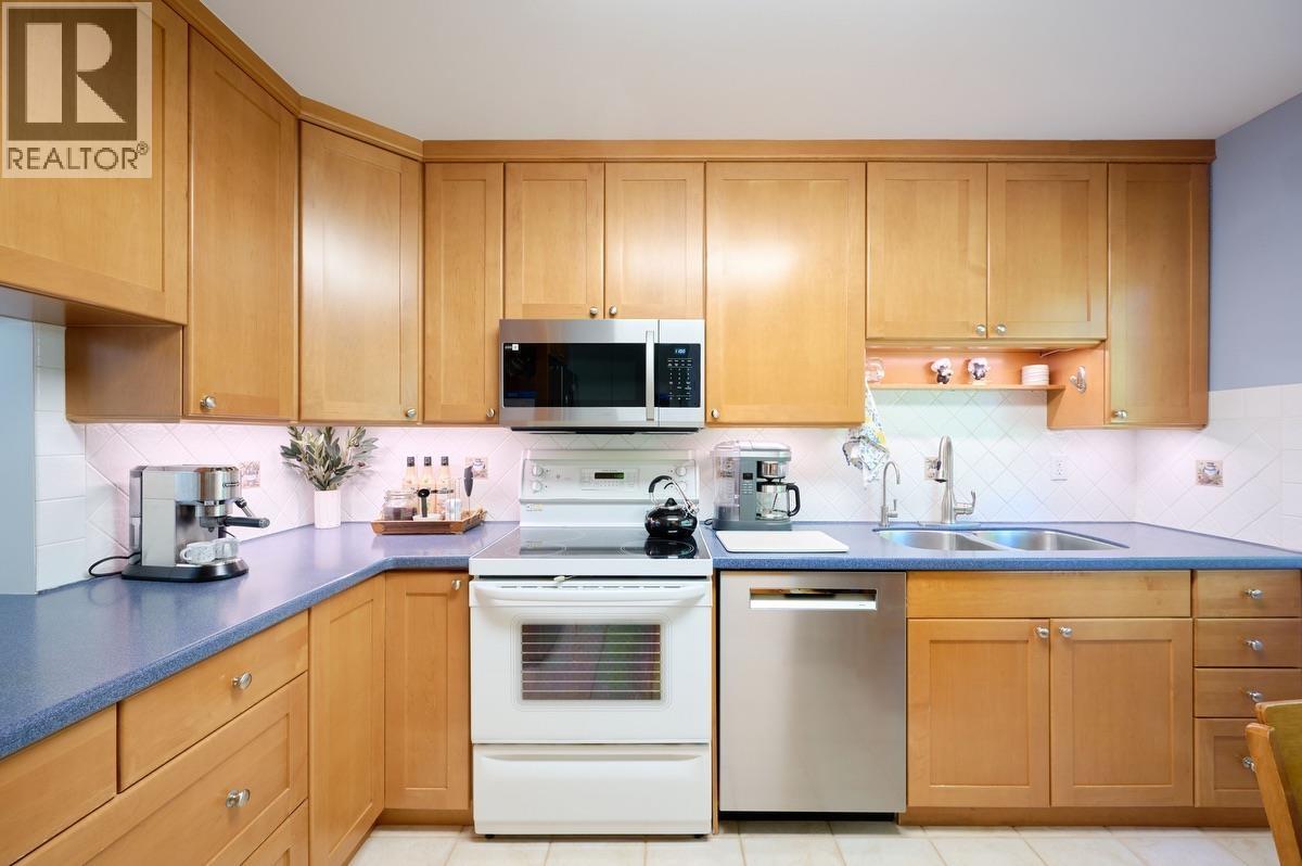 4627 HOSKINS ROAD, North Vancouver