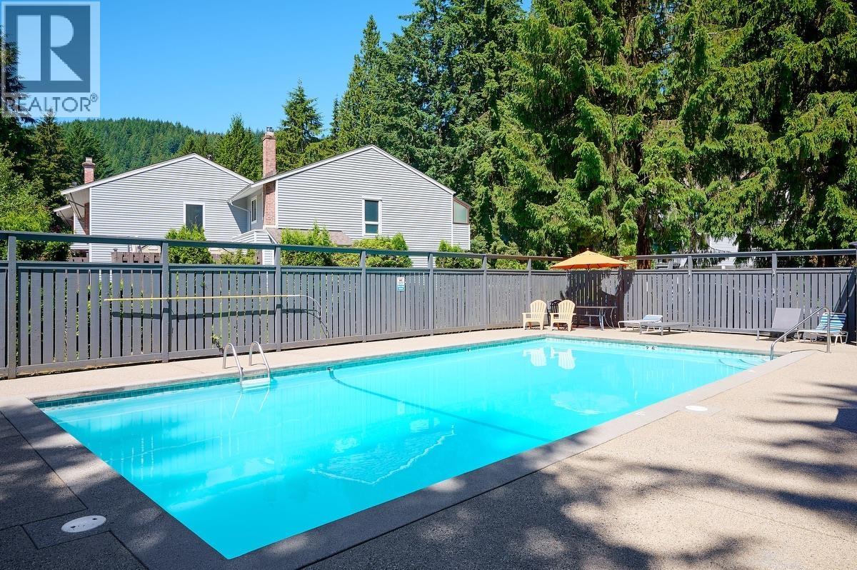 4627 HOSKINS ROAD, North Vancouver