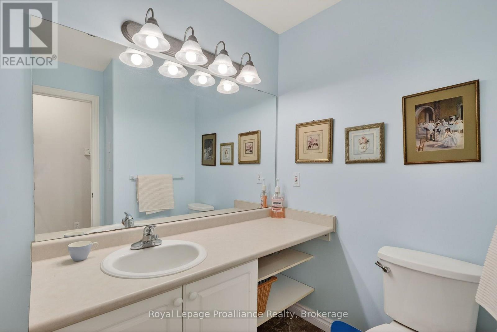 30 HEARTWOOD DRIVE - 21