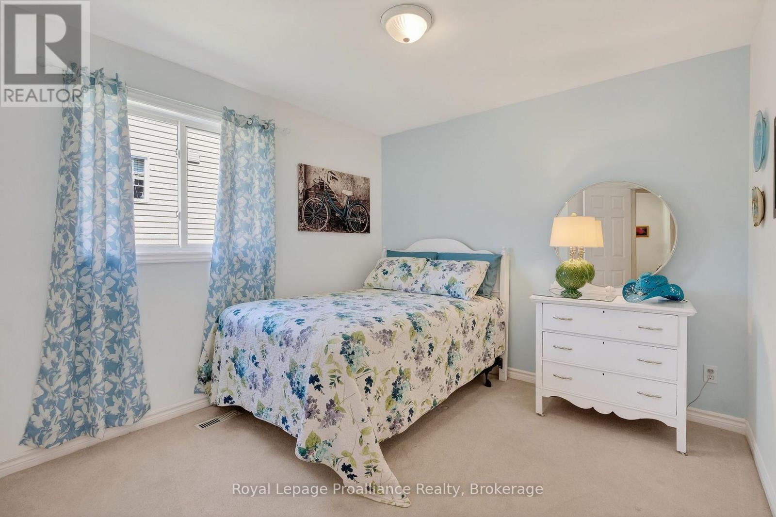 30 HEARTWOOD DRIVE - 22