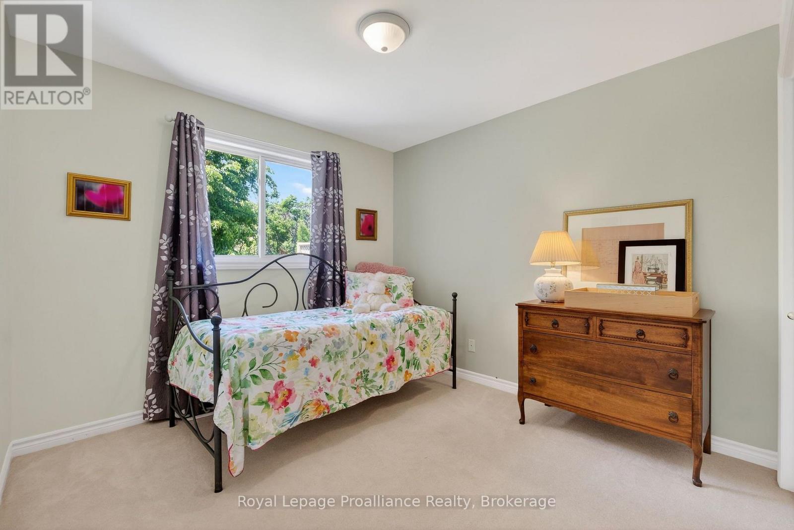 30 HEARTWOOD DRIVE - 24