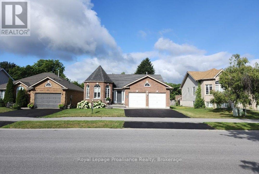 30 HEARTWOOD DRIVE - Image 4