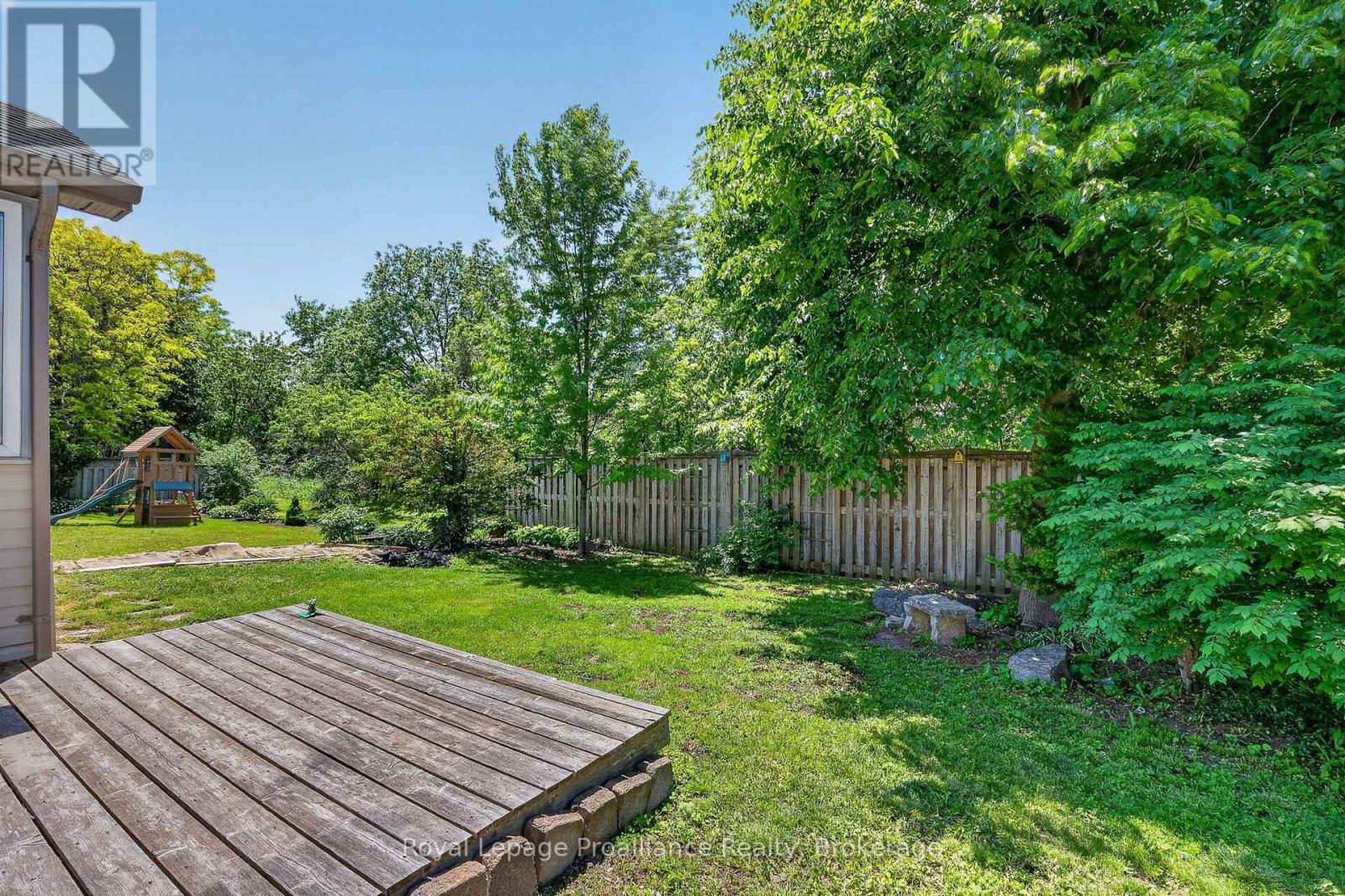 30 HEARTWOOD DRIVE - 40