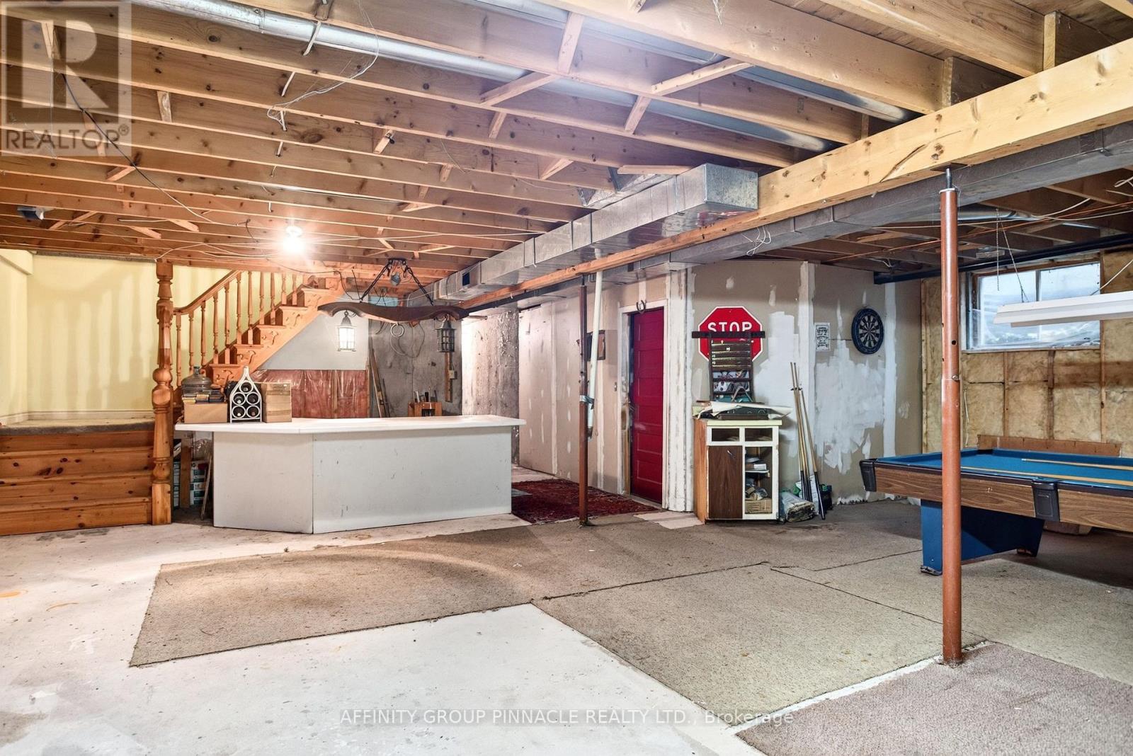 27 SECOND STREET - Image 24
