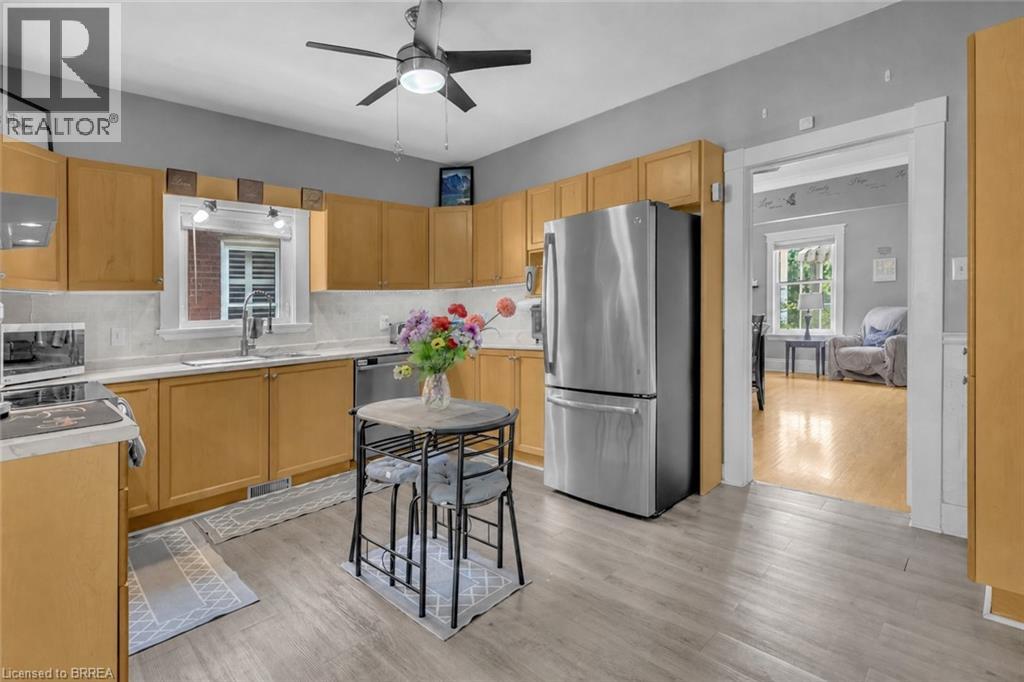 15 SALISBURY Avenue - 9