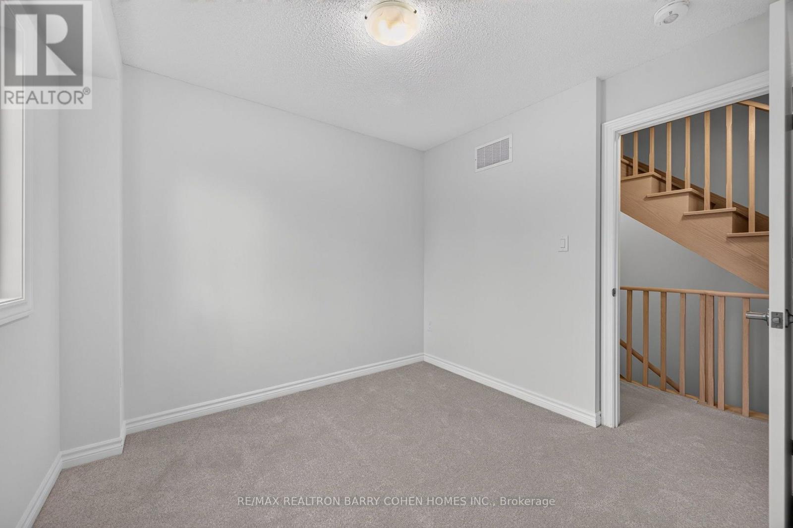 36 LUVERNE AVENUE - 10
