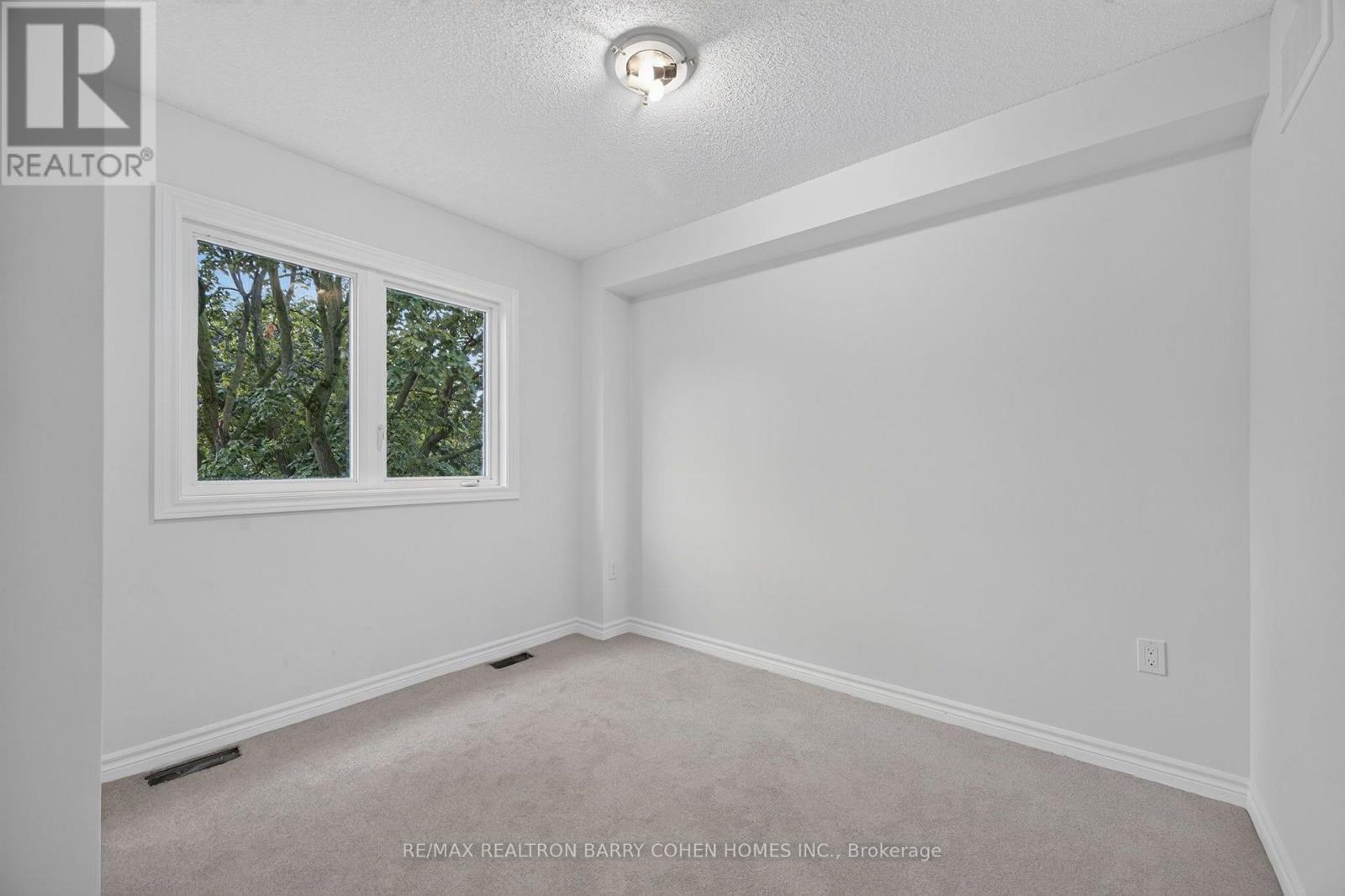 36 LUVERNE AVENUE - 11