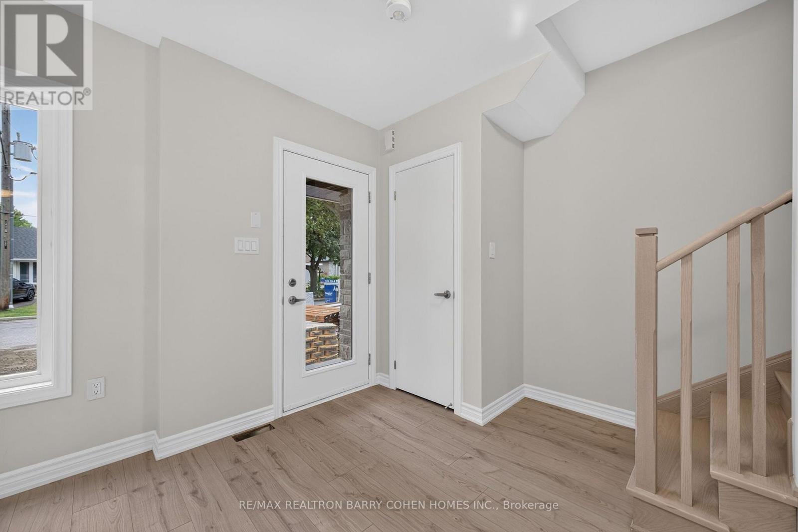 36 LUVERNE AVENUE - 17