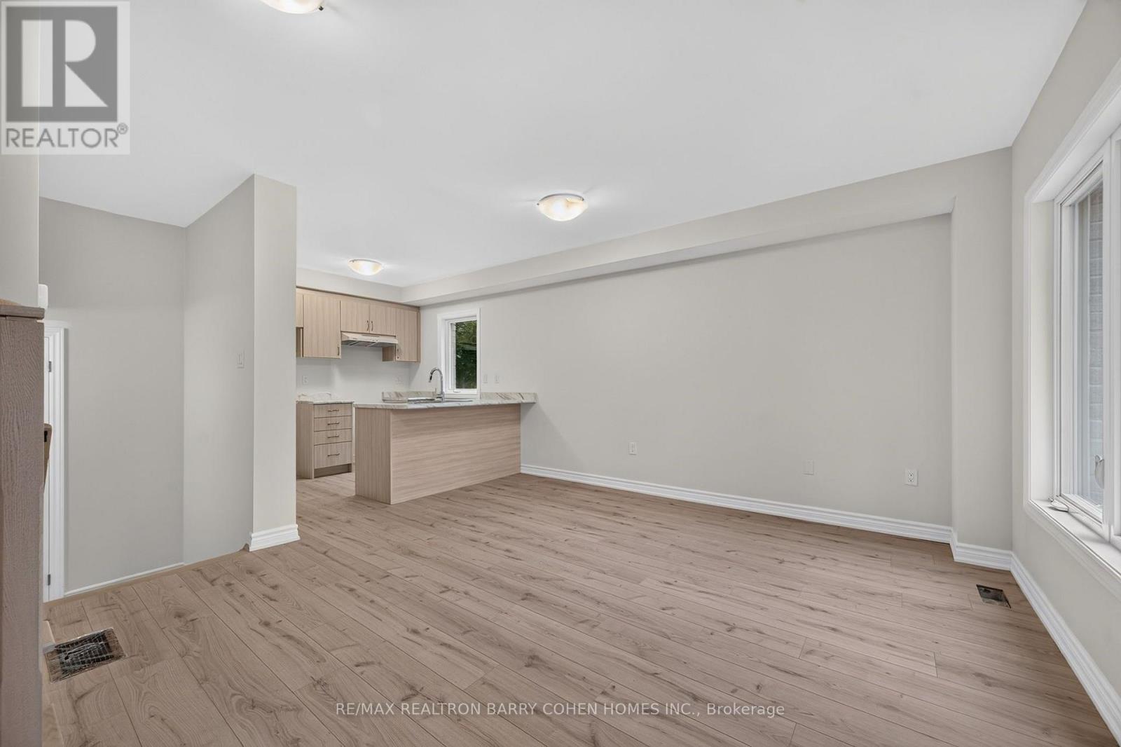 36 LUVERNE AVENUE - 18