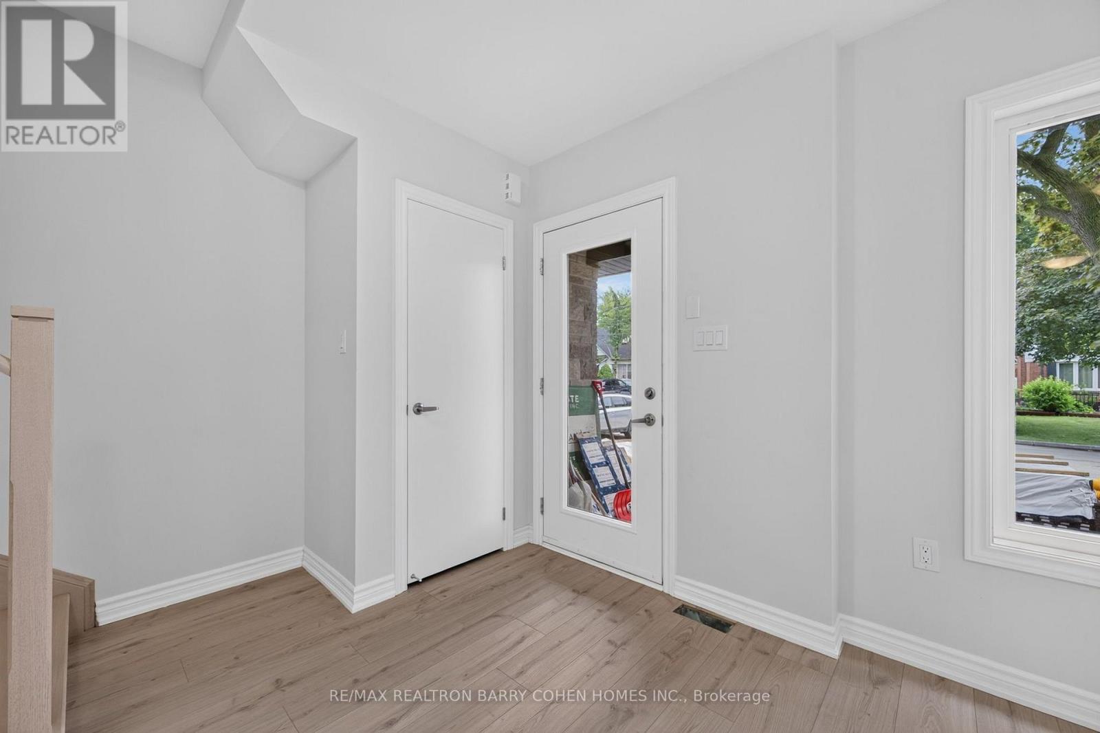 36 LUVERNE AVENUE - 2
