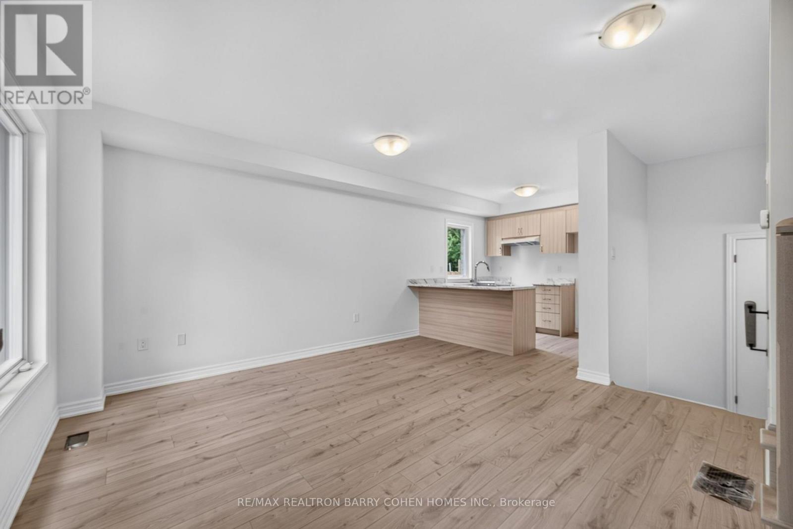 36 LUVERNE AVENUE - 3