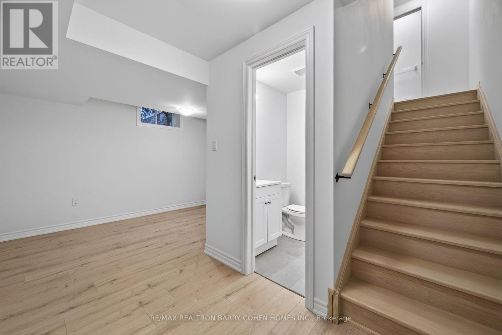 36 LUVERNE AVENUE - 31