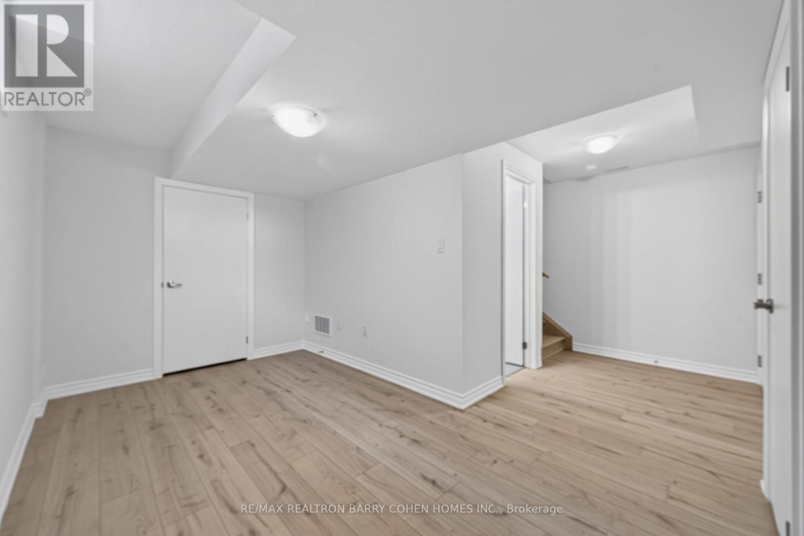 36 LUVERNE AVENUE - 7