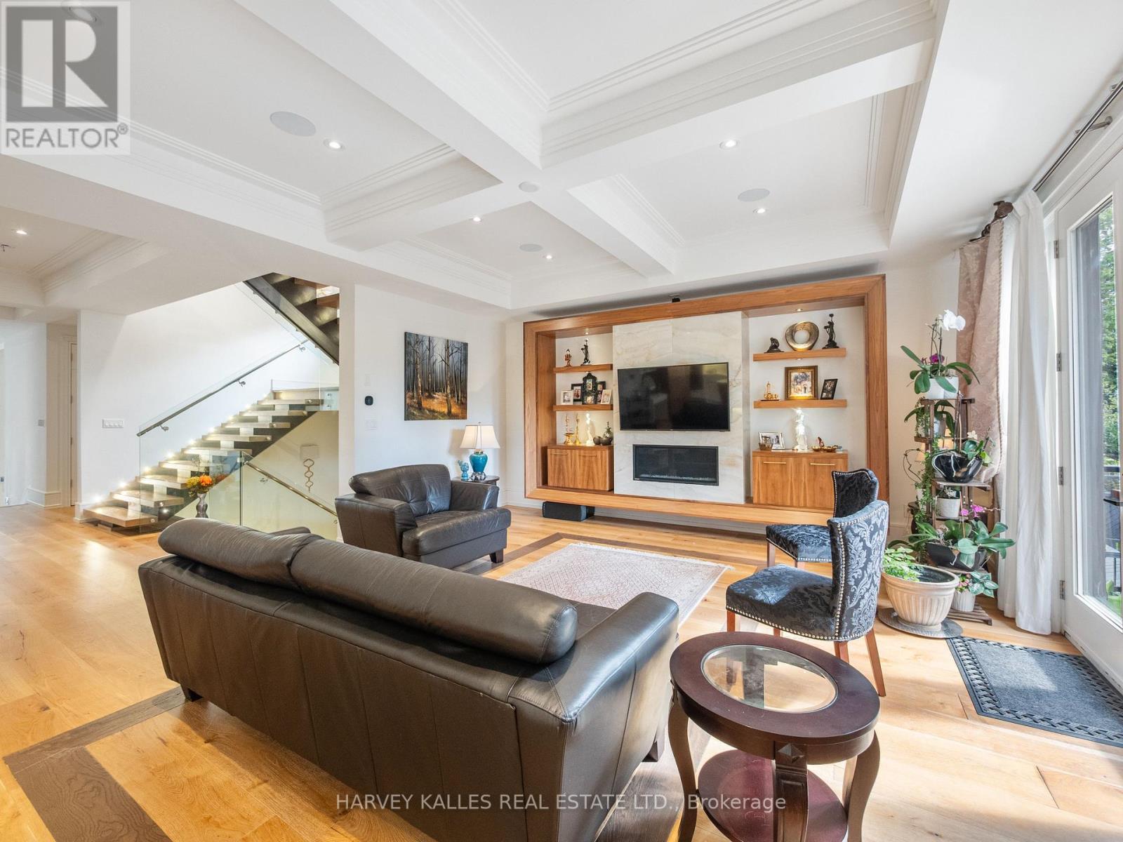 267 EMPRESS AVENUE - 10