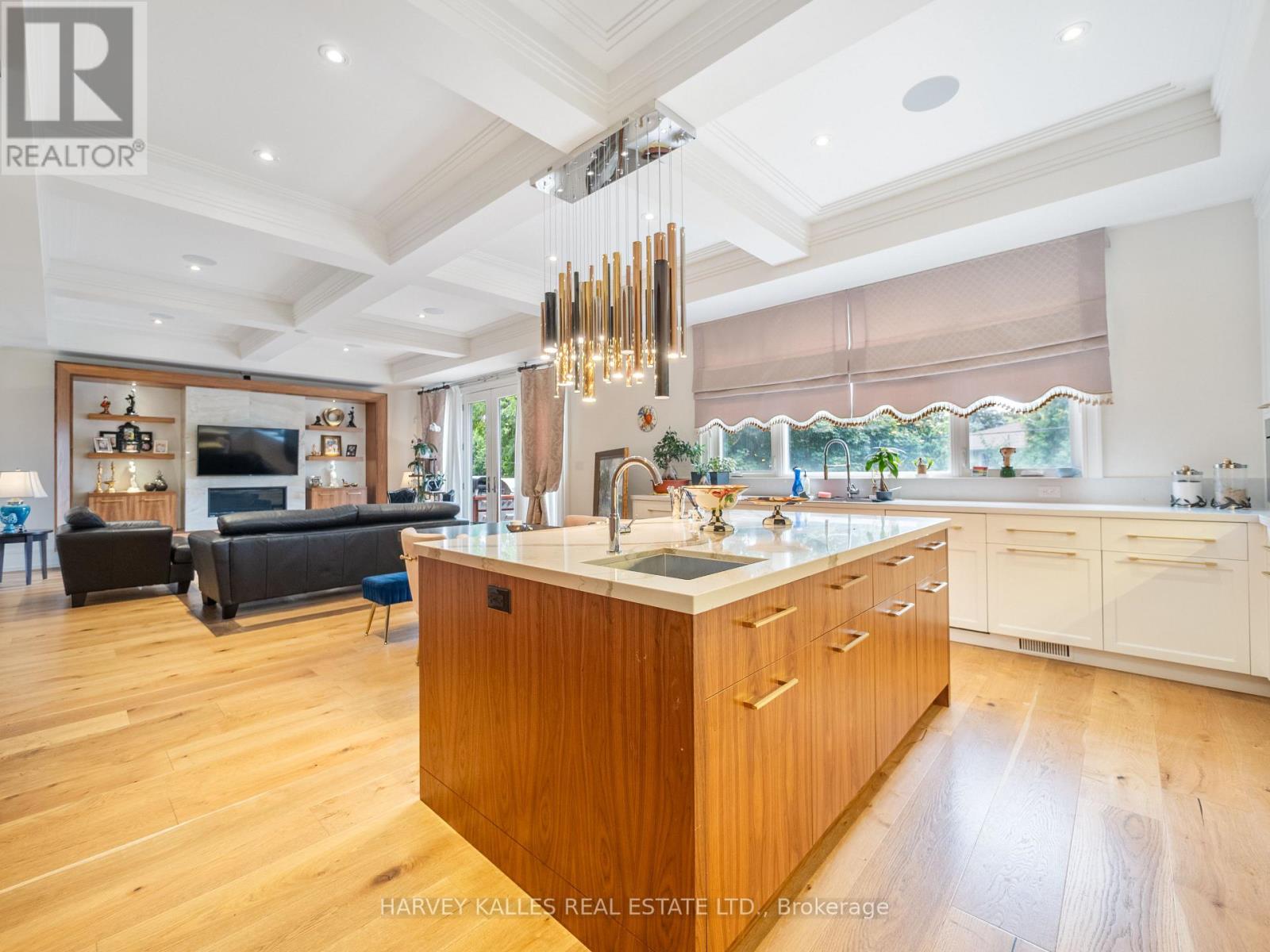 267 EMPRESS AVENUE - 16