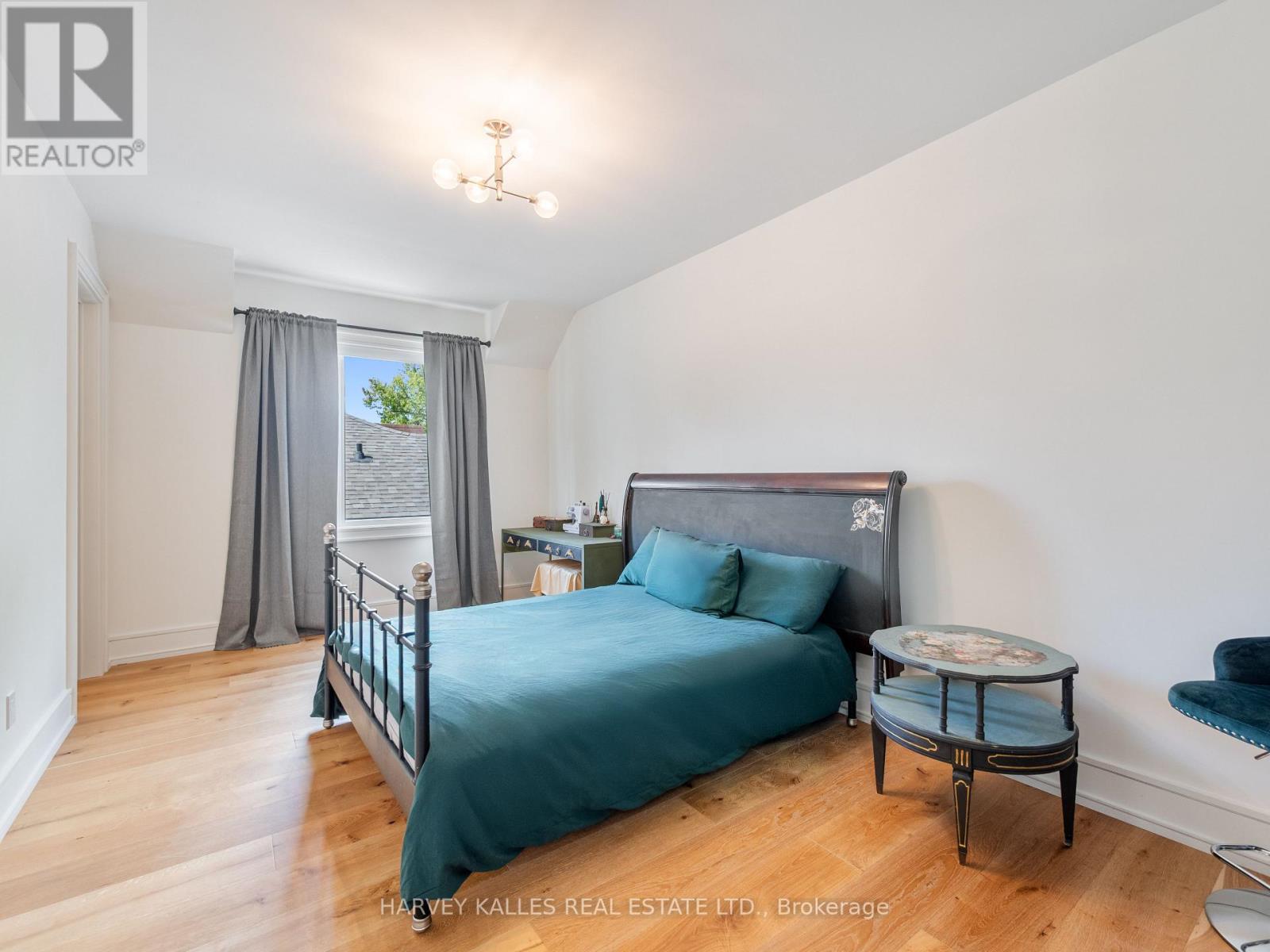 267 EMPRESS AVENUE - 26