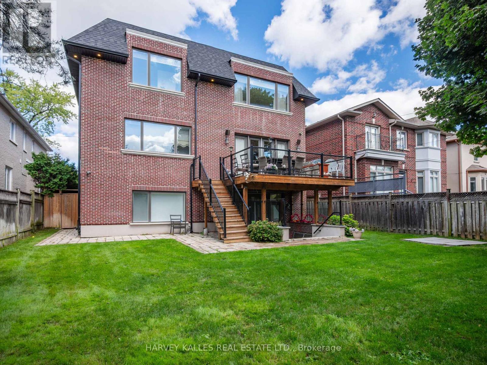 267 EMPRESS AVENUE - 47