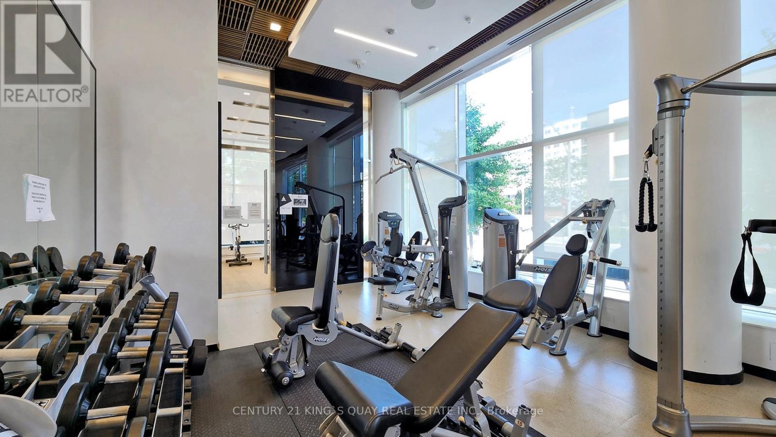 #1106 80 VANAULEY STREET - 21
