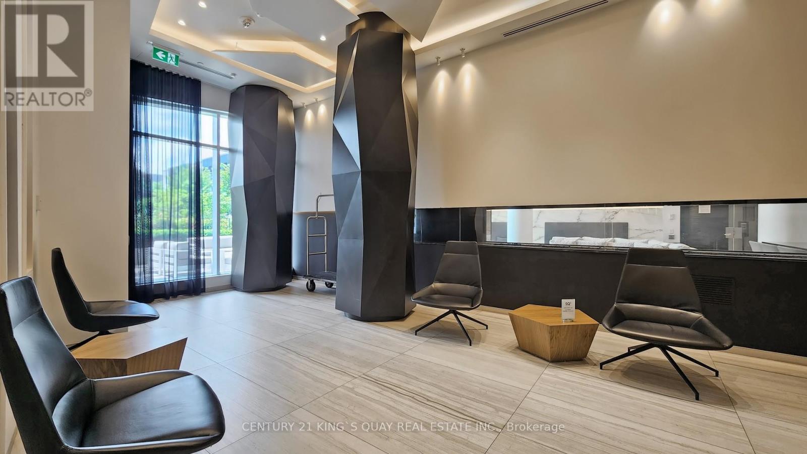#1106 80 VANAULEY STREET - 4