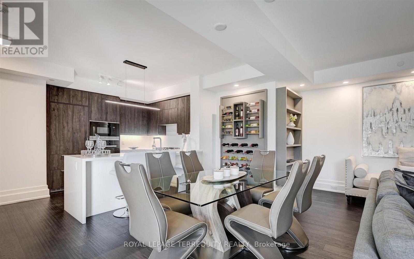#401 3 SOUTHVALE DRIVE - 14