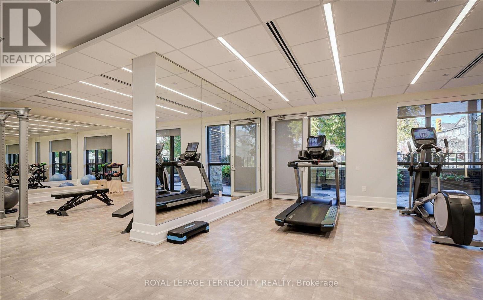 #401 3 SOUTHVALE DRIVE - 29