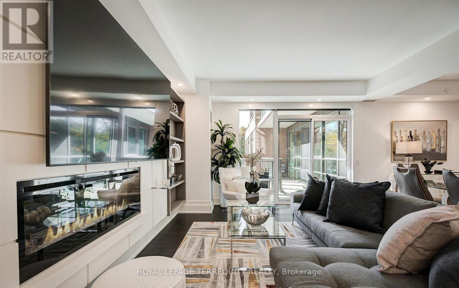 #401 3 SOUTHVALE DRIVE - 8