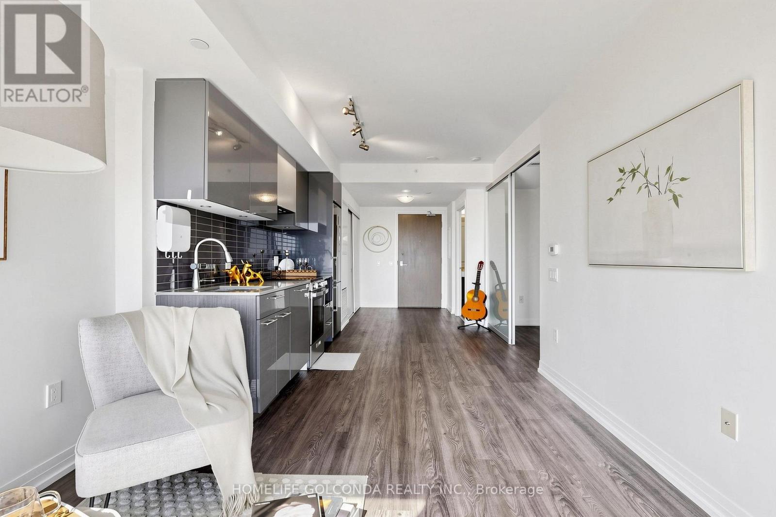 #2714 251 JARVIS STREET - 16
